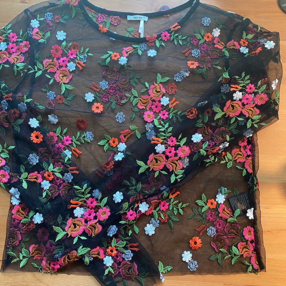Sheer Floral Long Sleeve Cropped Top🌺